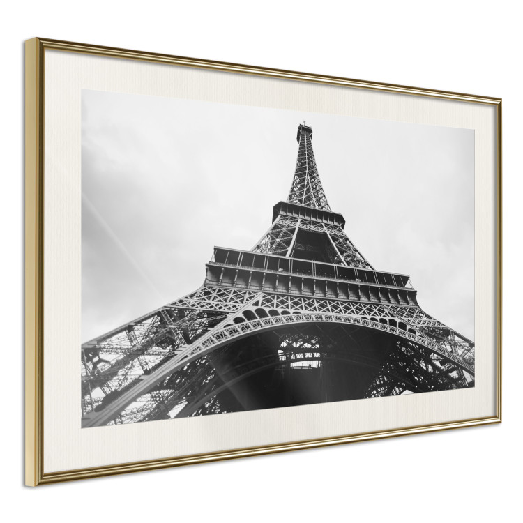 Poster Parisian giant - black and white shot of the Eiffel Tower from a frog's perspective 114919 additionalImage 2