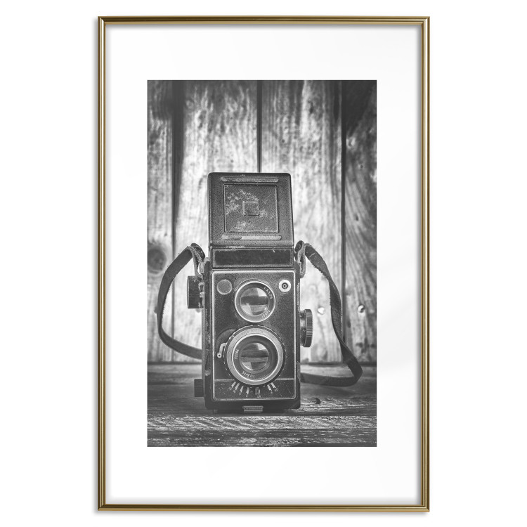 Poster Retro Dream - black and white composition with a phone on wooden planks background 137239 additionalImage 13