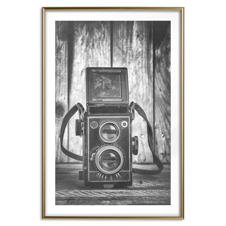 Poster Retro Dream - black and white composition with a phone on wooden planks background 137239 additionalImage 9
