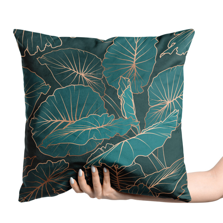 Decorative Velor Pillow Night jungle - a botanical composition with allocasia leaves and gold 147039 additionalImage 2