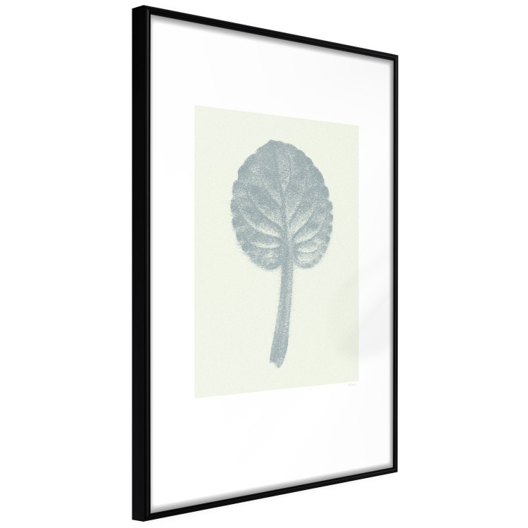 Poster Pastel Beauty - simple composition with a leaf in light colors 117769 additionalImage 10