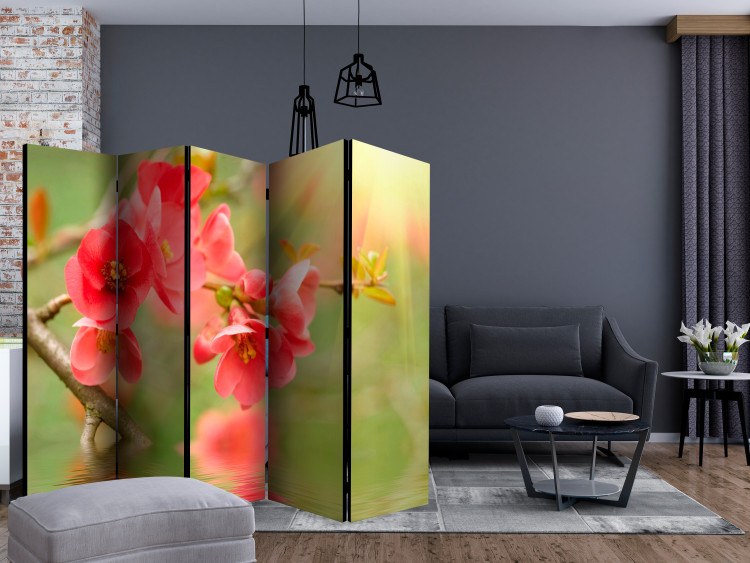Room Divider Screen Azalea Reflected in the Water II - red plant composition above water 133969 additionalImage 4