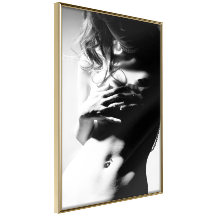 Poster Perfect Waist - black and white composition with a sensual female figure 114579 additionalImage 12
