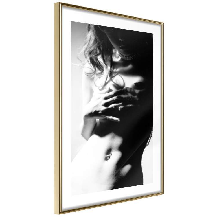 Poster Perfect Waist - black and white composition with a sensual female figure 114579 additionalImage 6