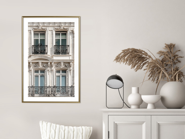 Poster Eyes of Paris - building architecture with patterns on the window frames and balconies 132279 additionalImage 13