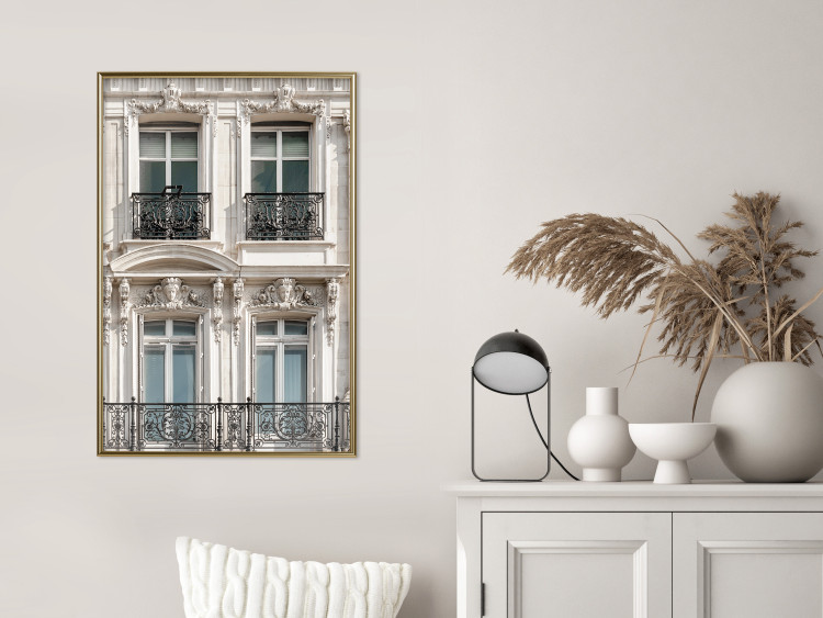 Poster Eyes of Paris - building architecture with patterns on the window frames and balconies 132279 additionalImage 10