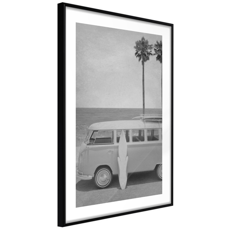 Wall Poster Holiday Trip - black and white landscape with a car and beach in the background 116489 additionalImage 13