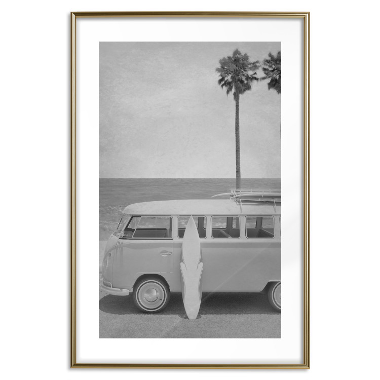 Wall Poster Holiday Trip - black and white landscape with a car and beach in the background 116489 additionalImage 14