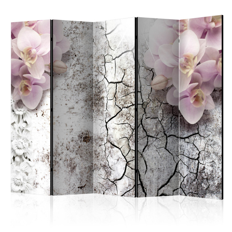 Folding Screen Rosy Orchids II (5-piece) - collage in pink flowers on concrete 132799