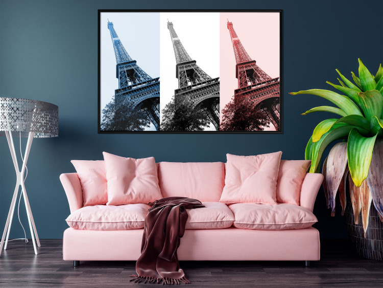 Poster Paris Collage - Three Photos of the Eiffel Tower in the National Colors of France 144799 additionalImage 13