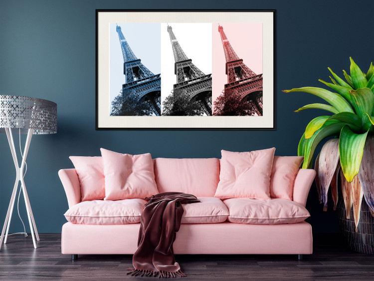 Poster Paris Collage - Three Photos of the Eiffel Tower in the National Colors of France 144799 additionalImage 19