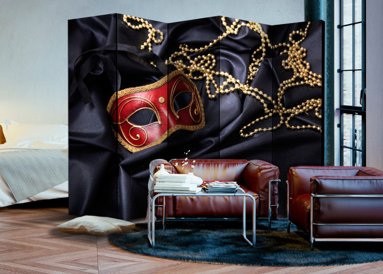Room Separator Carnival II - mask next to golden jewels on black fabric 95299 additionalImage 2